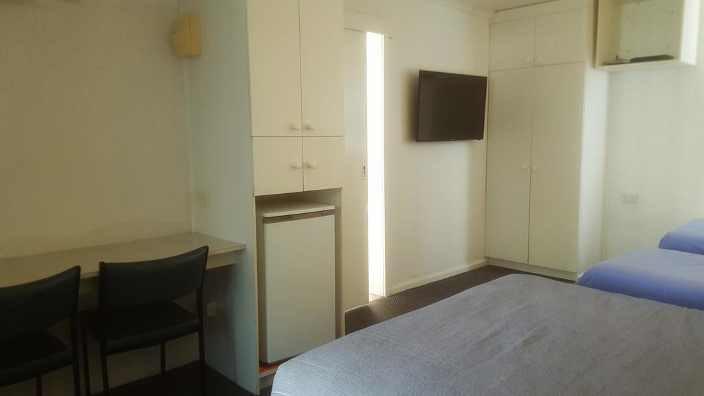 Clunes Motel エクステリア 写真